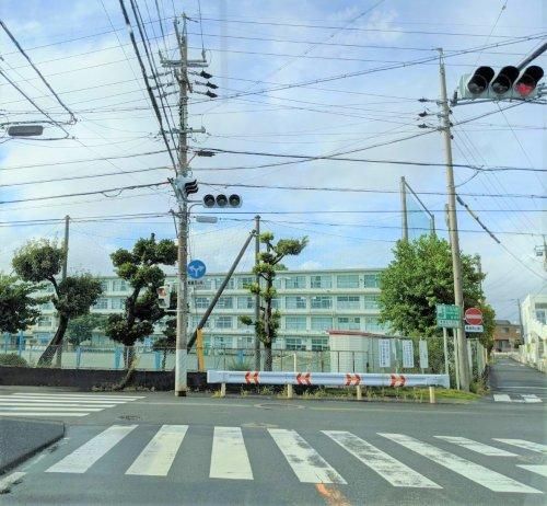 Renovated 4LDK+S House for Sale in Shizuoka City, Suruga Ward - Thumbnail 3