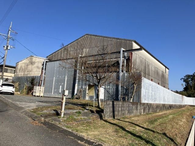 1,419 sqm Land with Warehouse Income in Kagoshima City - Thumbnail 4