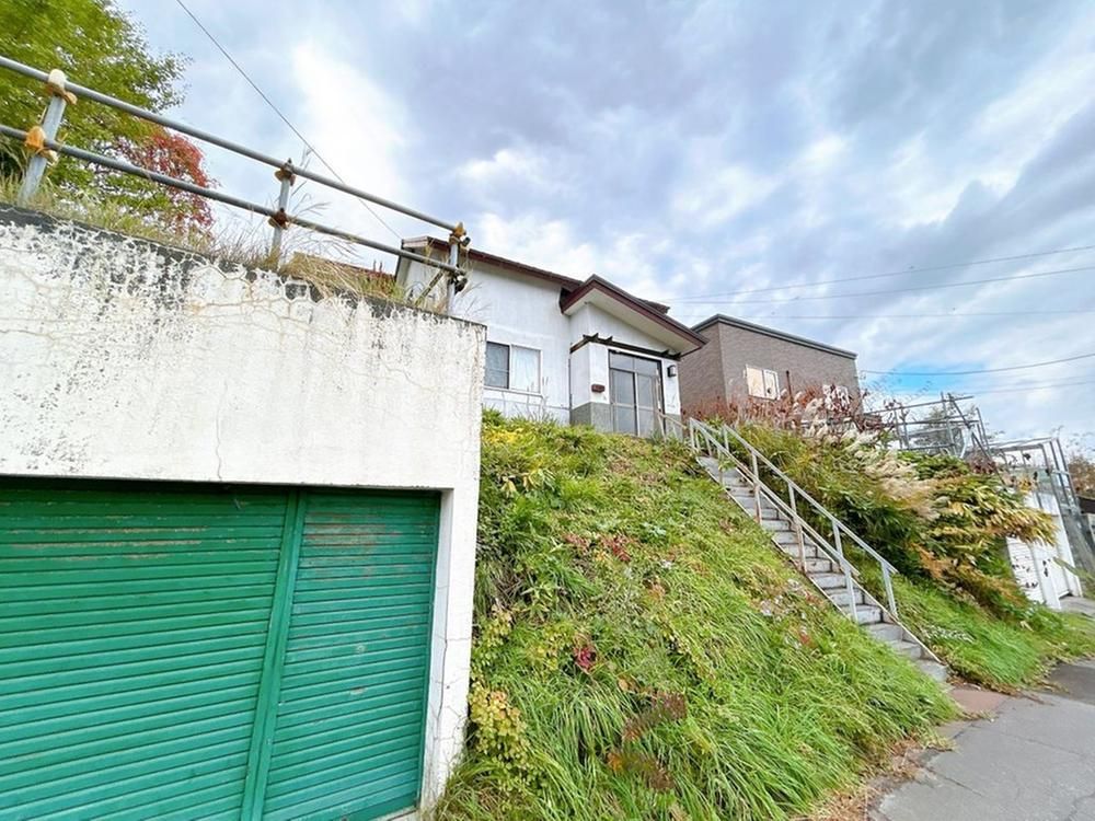 Land for Sale in Sakura, Otaru City - 240.9m2 - Thumbnail 3