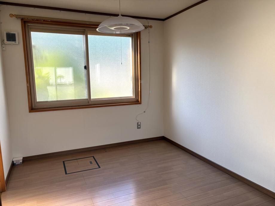 6LDK Detached House for Sale in Kitami, Hokkaido - 277 sqm Land - Thumbnail 4