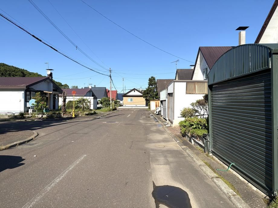 6LDK Detached House for Sale in Kitami, Hokkaido - 277 sqm Land - Thumbnail 2