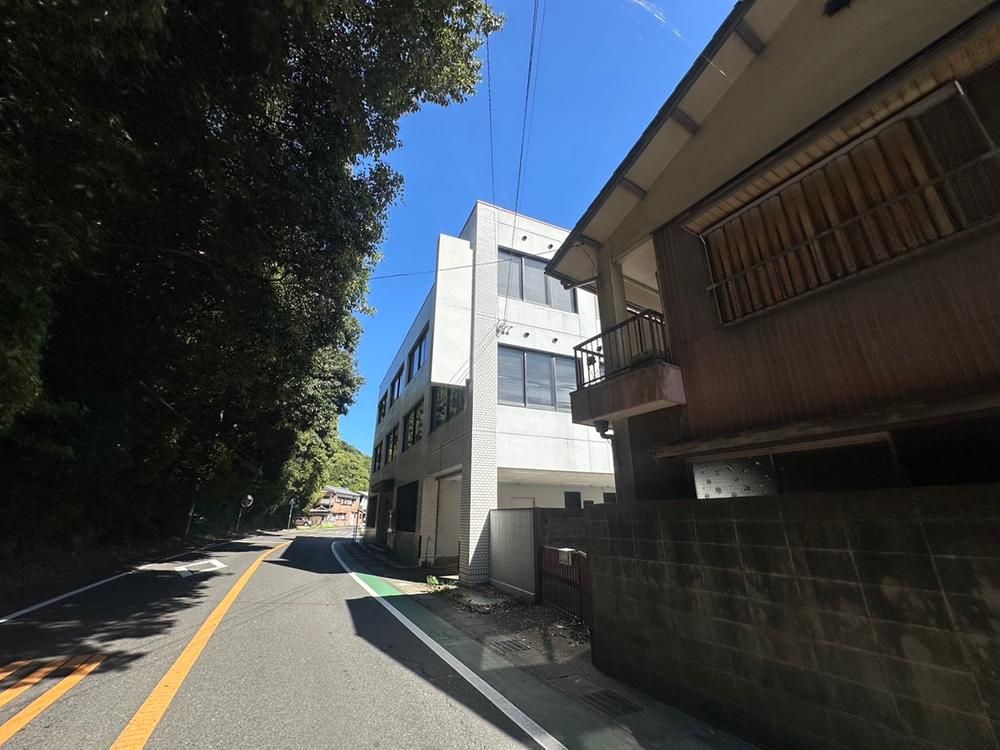 Office Building with Residence for Sale near Shirahama Station - Thumbnail 3