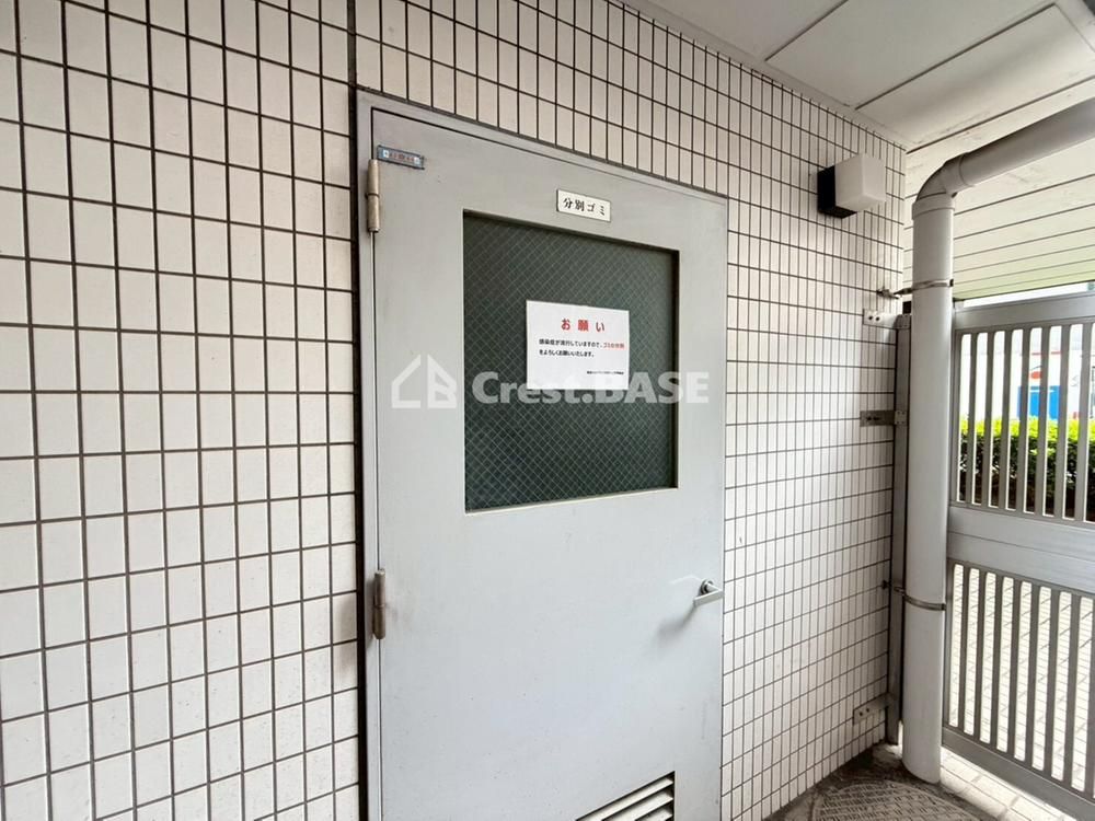 Renovated 2LDK Apartment in Musashi-Koyama, Shinagawa - Thumbnail 4