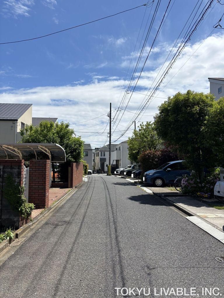 Land for Sale in Setagaya, Tokyo – 119.99 sqm Plot near Seijogakuenmae - Thumbnail 3