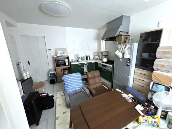 Modern 2LDK House for Sale in Miyazaki City, Miyazaki Prefecture - Thumbnail 4
