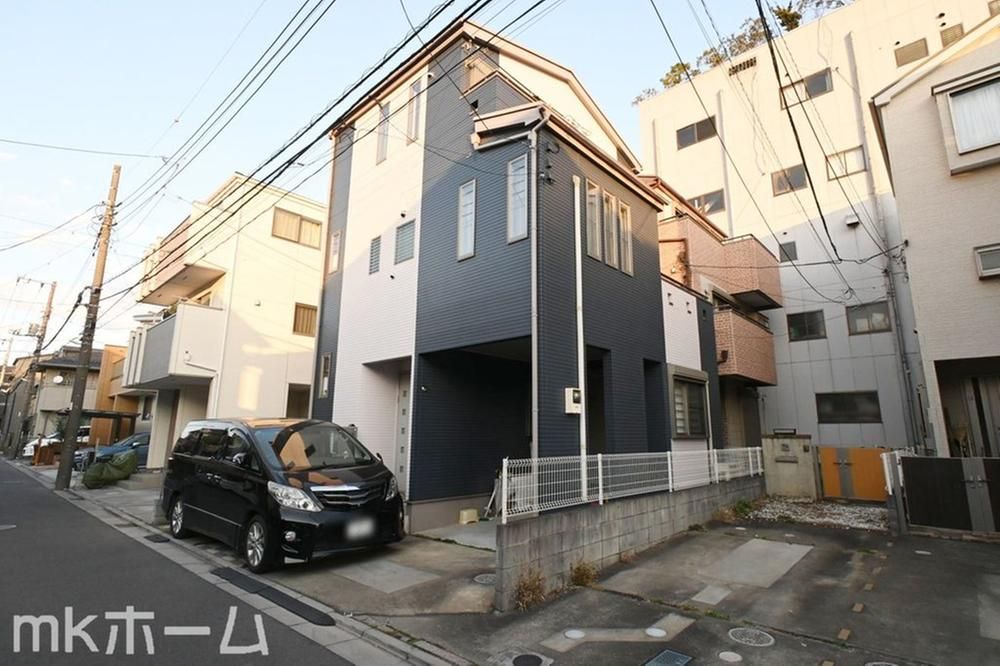 2LDK+S Detached House for Sale in Funabashi, Chiba - Thumbnail 2