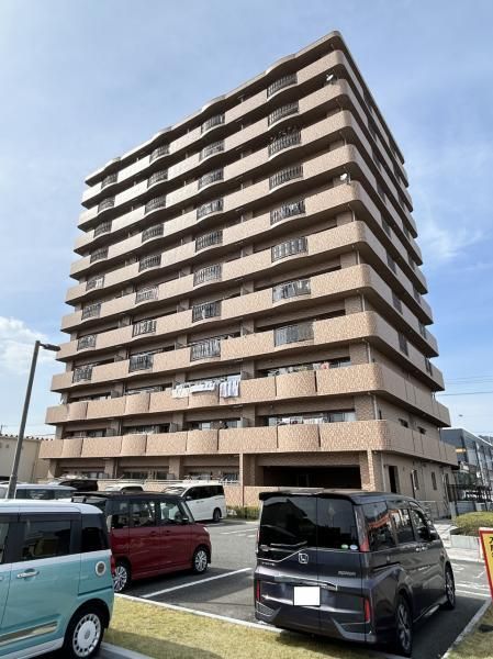 3LDK Apartment for Sale in Kochi City, Kochi Prefecture - Thumbnail 2