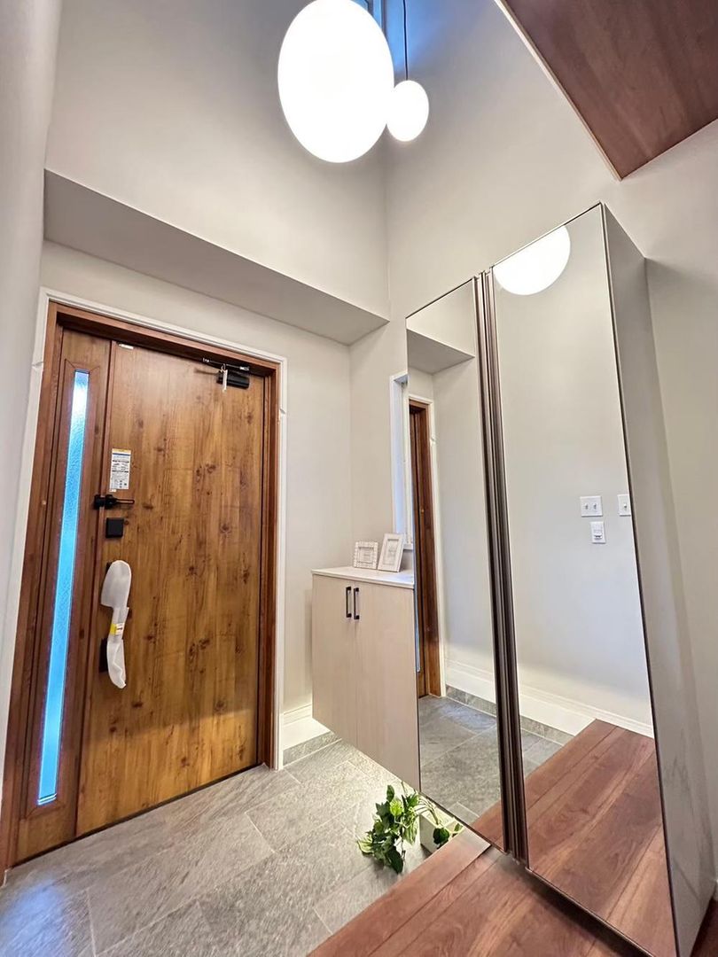 Renovated 4LDK+S House in Hachioji, Tokyo with 6 Car Spaces - Thumbnail 3