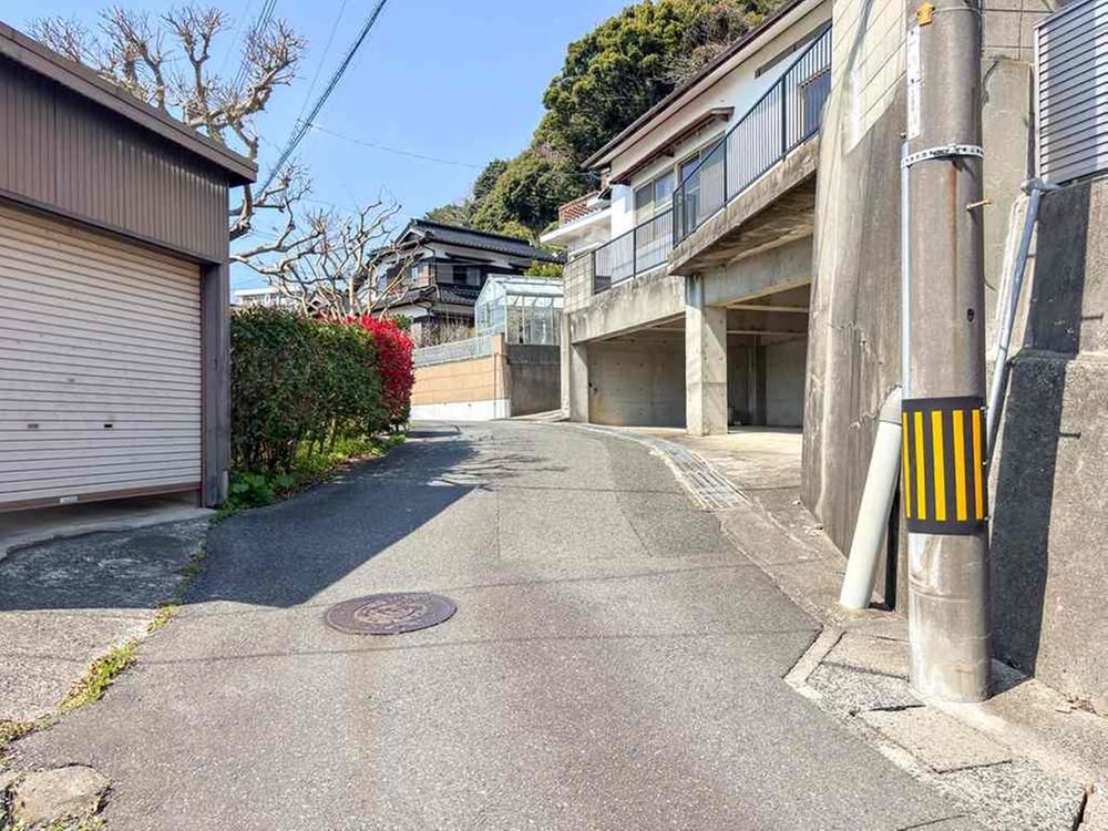 334.94m² Land Plot with 4-Car Garage in Shimonoseki, Yamaguchi - Thumbnail 3