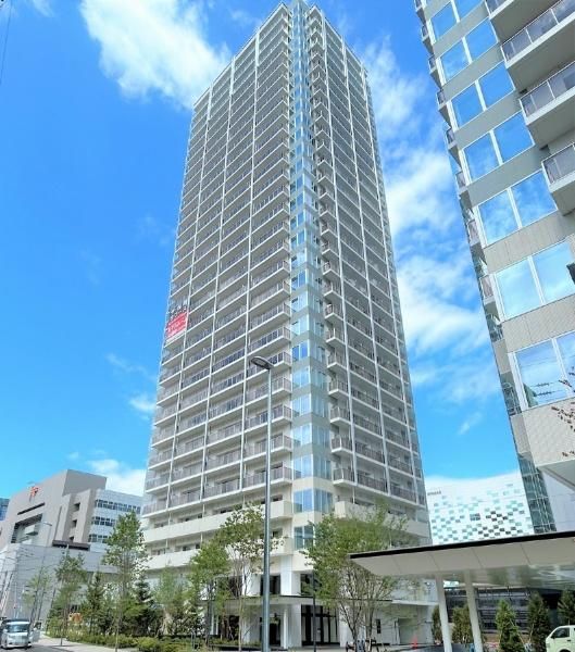 3LDK Apartment for Sale in Sapporo Higashi-ku, 70.79m2 - Thumbnail 2