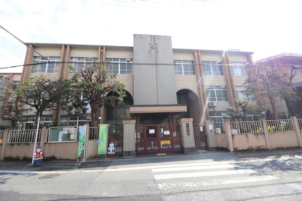 3LDK House for Sale in Sakyo-ku, Kyoto City - 92.34m2 - Thumbnail 3