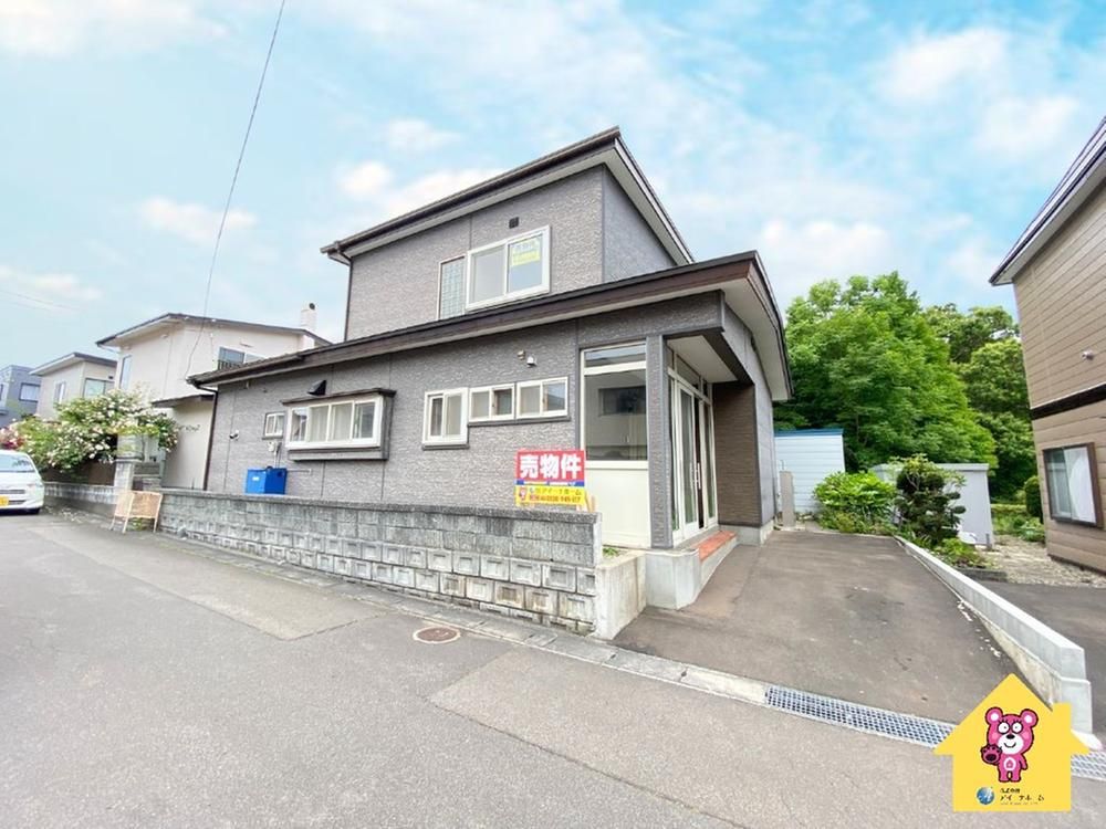 4LDK House for Sale in Kikyo, Hakodate with Large Garden - Thumbnail 2