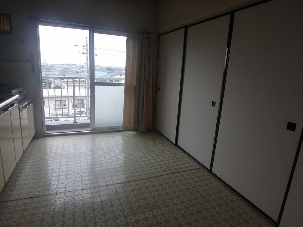 3DK Apartment for Sale in Funabashi, Chiba - 46.96 sqm - Thumbnail 4