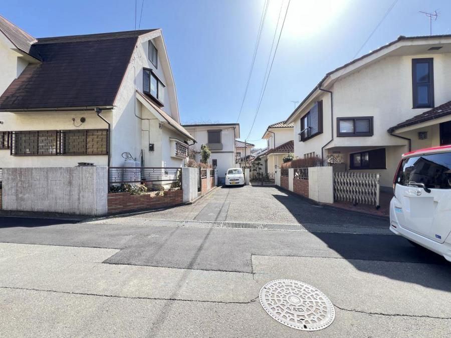 4LDK+S House for Sale in Machida, Tokyo - 16.9 Million Yen - Thumbnail 2