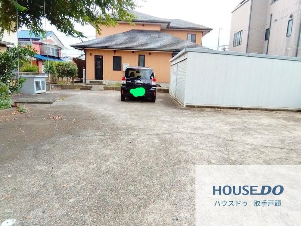 4LDK House for Sale in Toride, Ibaraki - 166m2 - Thumbnail 3