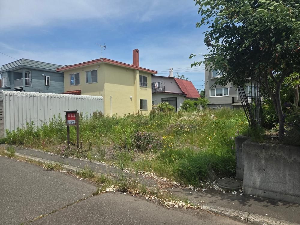 Building Land in Teine-ku, Sapporo: 198.42m2 South-West Facing Plot - Thumbnail 2