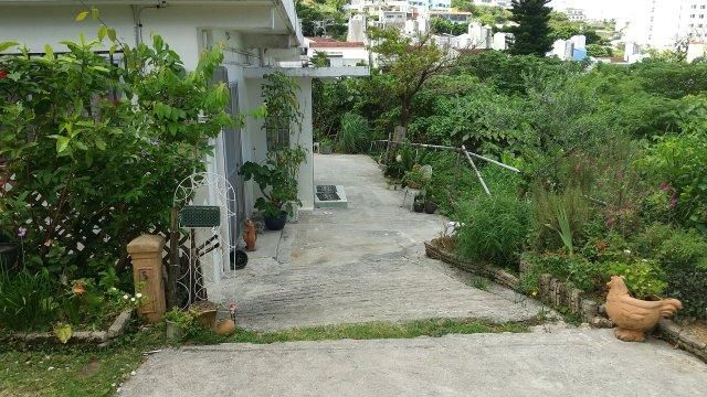 1LDK Lodge-Style House for Sale in Naha, Okinawa - Thumbnail 2