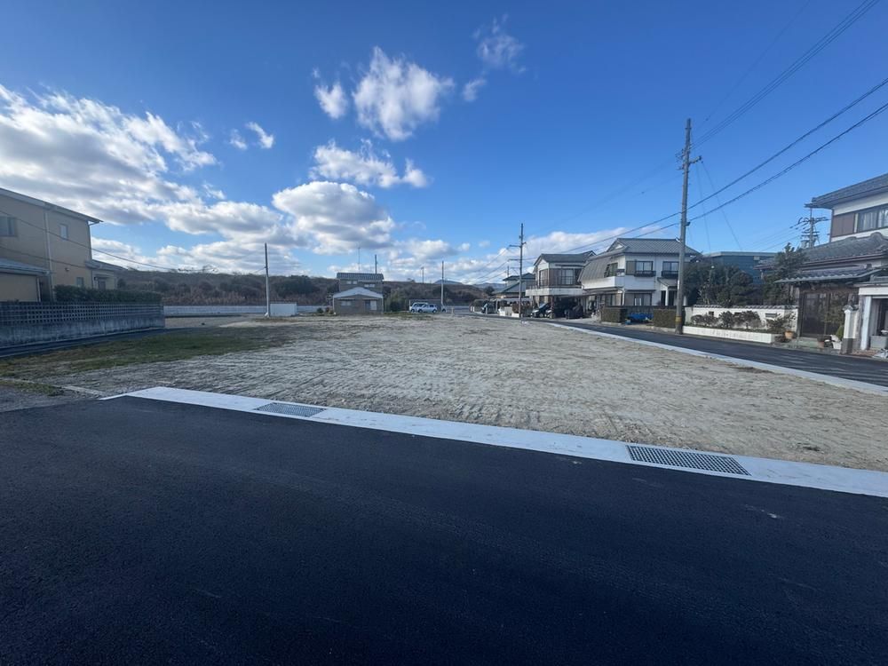Land for Sale in Kitajima Town, Itano District, Tokushima - 1246.75m2 - Thumbnail 2
