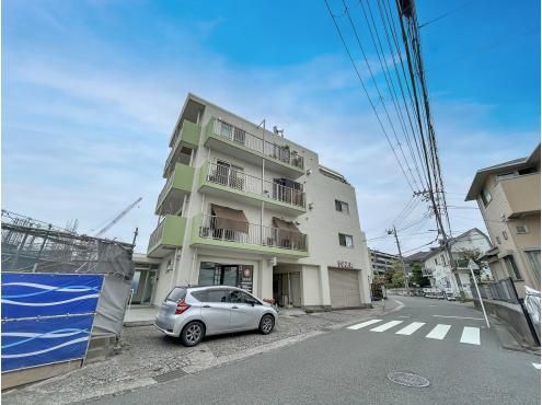 3DK Apartment for Sale in Totsuka-ku, Yokohama - Thumbnail 3