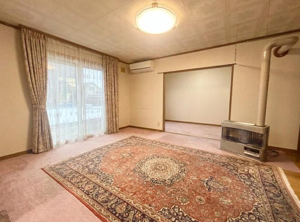 3LDK Detached House for Sale in Ishikari, Hokkaido - 279m² Land - Thumbnail 3