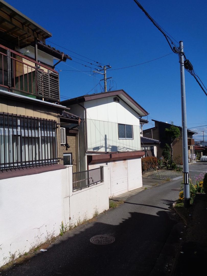 4DK House with Shop and Factory in Koriyama, Fukushima - Thumbnail 2