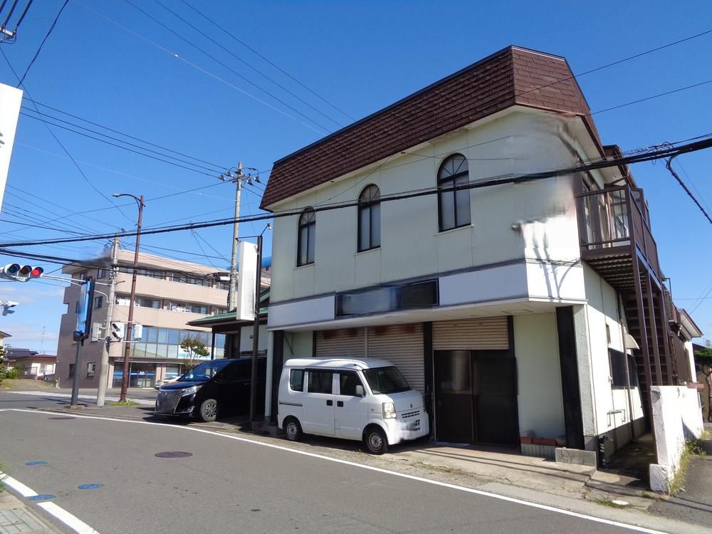 4DK House with Shop and Factory in Koriyama, Fukushima - Thumbnail 3