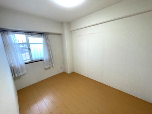 3LDK Apartment for Sale in Aira City, Kagoshima - 77.58 sqm - Thumbnail 4