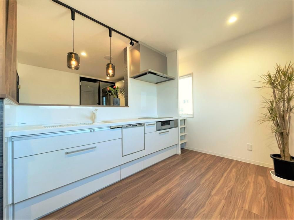 Renovated 4LDK House with Garden in Okayama City Naka Ward - Thumbnail 4