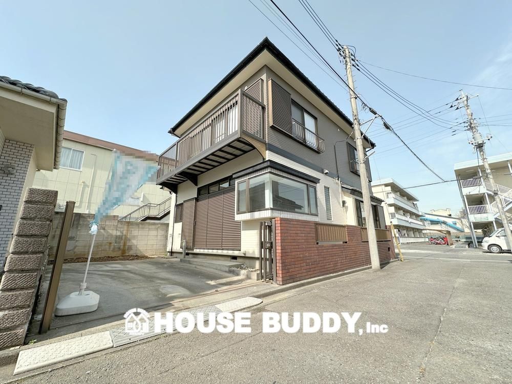 Renovated 3LDK House for Sale in Akiruno, Tokyo - Thumbnail 2