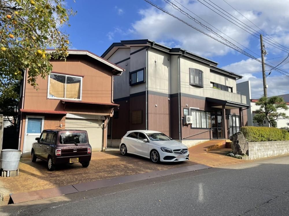 6LDKK Detached House in Joetsu, Niigata - 247 sqm - Thumbnail 4
