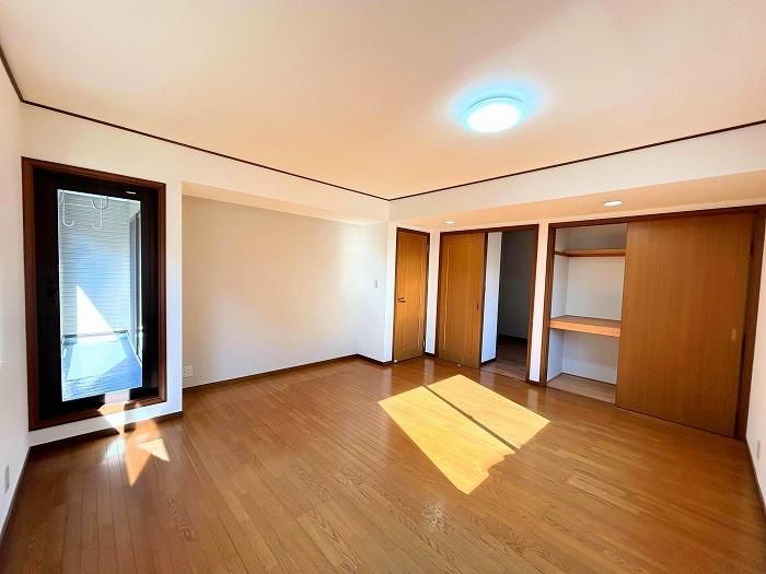 3LDK House Near Mitsuwadai Station, Chiba City - 152 sqm - Thumbnail 2