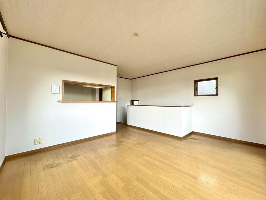 3-Story Detached House for Sale in Kamakura, Kanagawa - Thumbnail 4