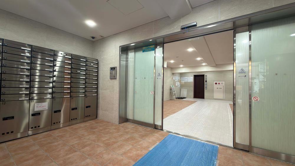 Shambor Sangenjaya 2LDK Apartment for Sale in Setagaya, Tokyo - Thumbnail 2
