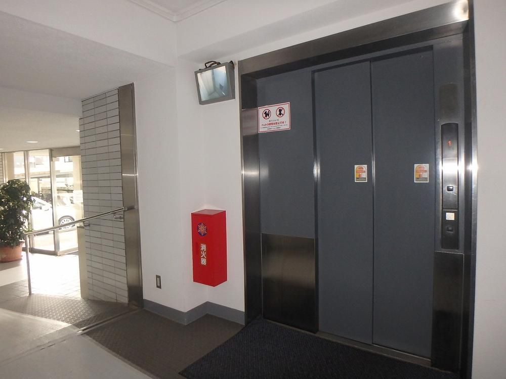 2LDK Apartment for Sale in Funabashi, Chiba - 69.8m2 - Thumbnail 2