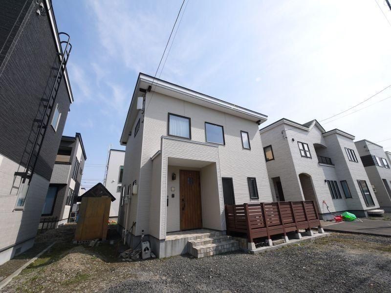 2LDK Detached House for Sale in Higashi-Kariki, Sapporo - Thumbnail 3