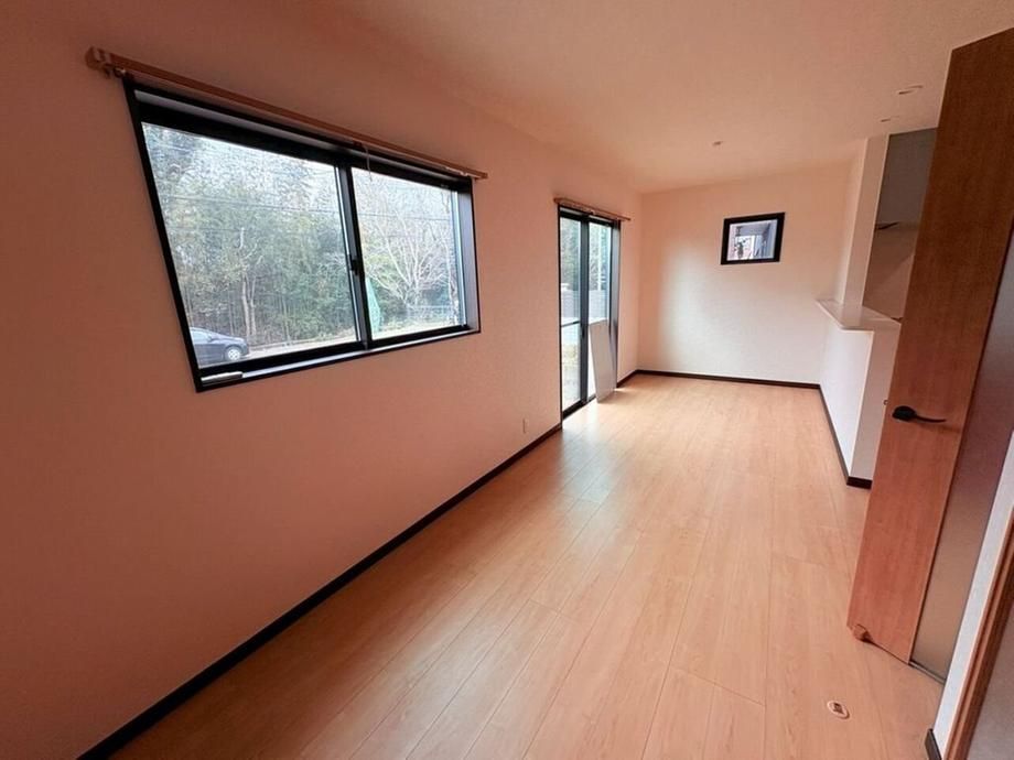 2LDK Detached House for Sale in Sadowara-cho, Miyazaki City - Thumbnail 4