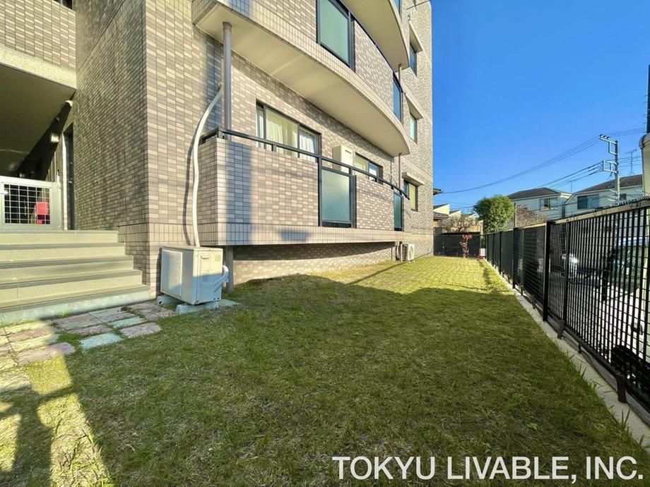 3LDK Apartment for Sale in Miyamae-ku, Kawasaki - 69m2 - Thumbnail 3