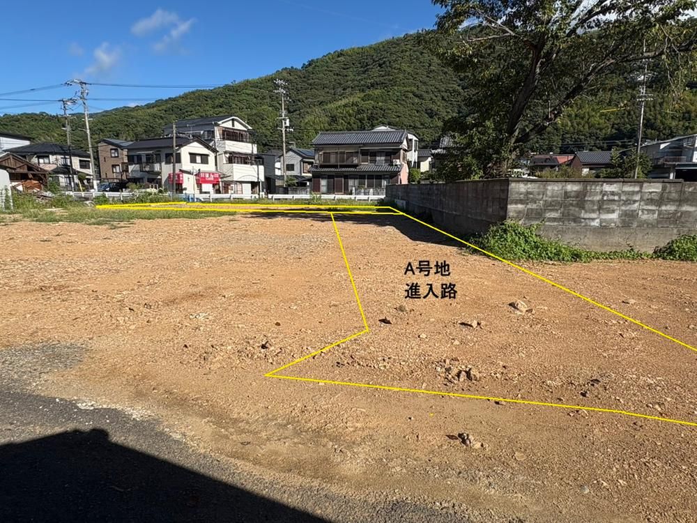 Building Plot for Sale in Ino Town, Kochi - 173.3 sqm - Thumbnail 2