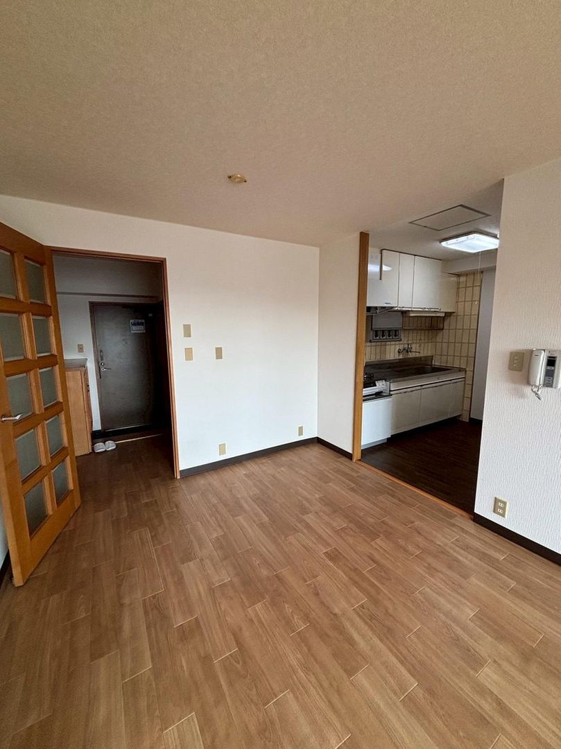 3LDK Apartment for Sale in Chuo-ku, Sapporo, 65.61m2 - Thumbnail 4