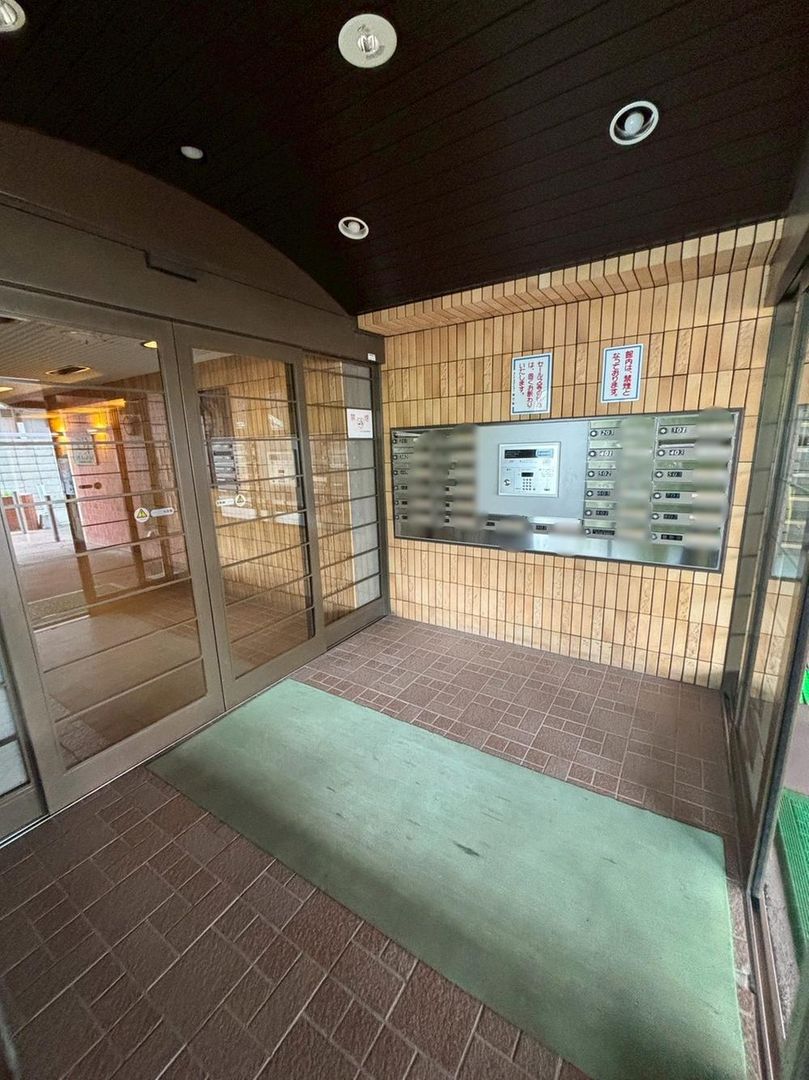 3LDK Apartment for Sale in Chuo-ku, Sapporo, 65.61m2 - Thumbnail 2