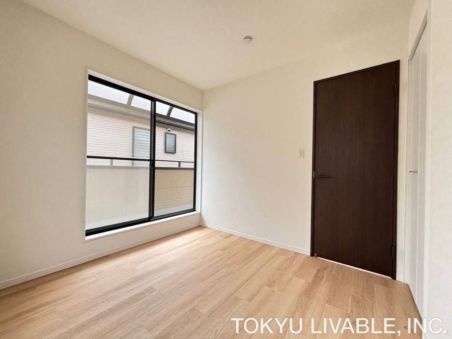 Renovated 4LDK House Near Kumegawa Station in Higashimurayama - Thumbnail 2
