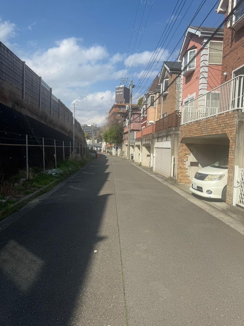 Land for Sale in Hodogaya-ku, Yokohama - 72.17m2 - Thumbnail 4