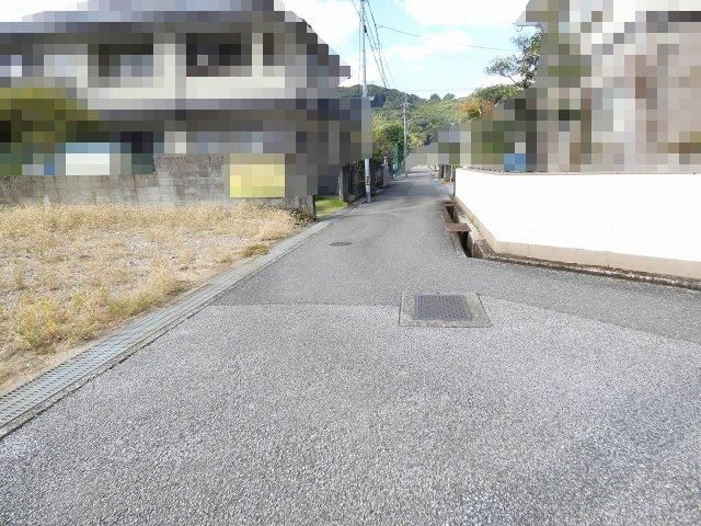 Land for Sale in Kera, Kochi City - 195 sqm No Building Conditions - Thumbnail 2