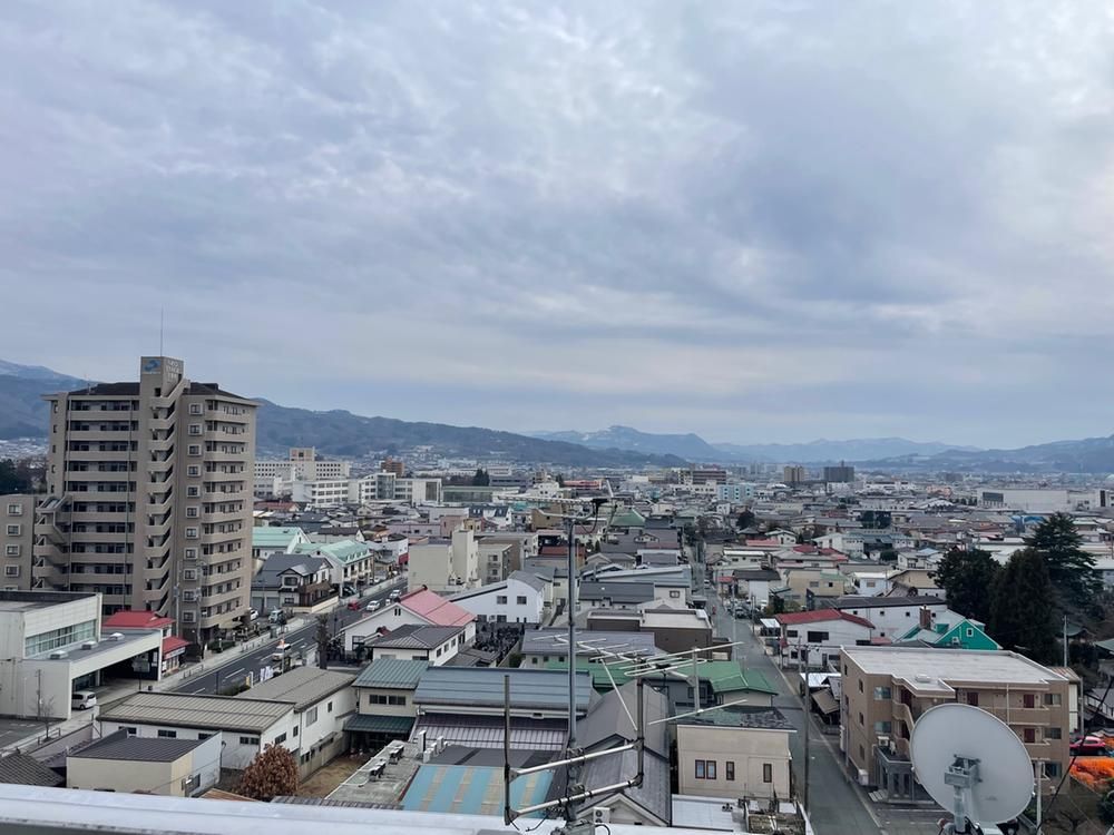 Sky Heights 2LDK Apartment for Sale in Yamagata City - Thumbnail 2