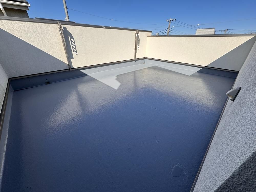 4LDK House for Sale in Fujisawa with Ocean Proximity and Fuji Views - Thumbnail 3
