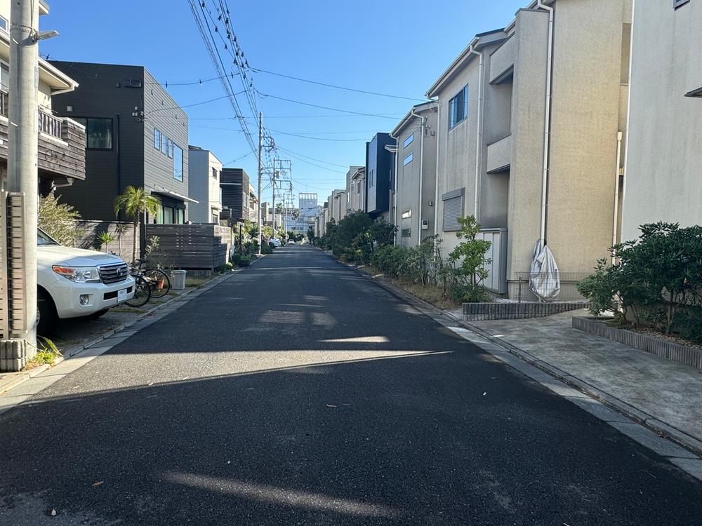 4LDK House for Sale in Fujisawa with Ocean Proximity and Fuji Views - Thumbnail 4