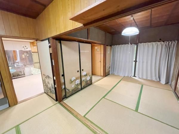Used 5K House in Aoi Ward, Shizuoka City with 366.92m2 Land - Thumbnail 3