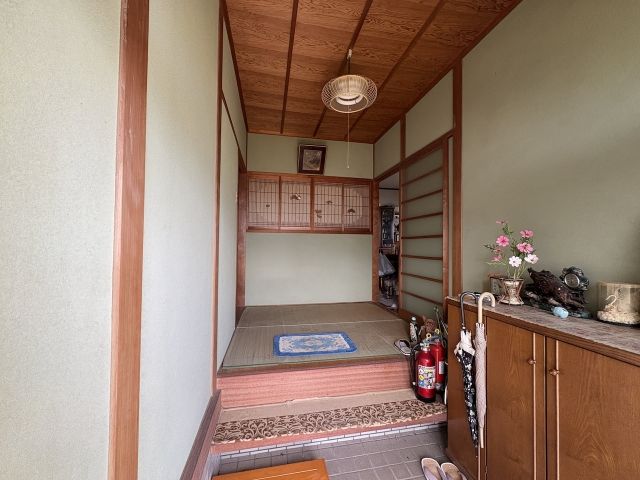 Wooden 7DK House with Land in Minamiawaji, Hyogo - Thumbnail 4