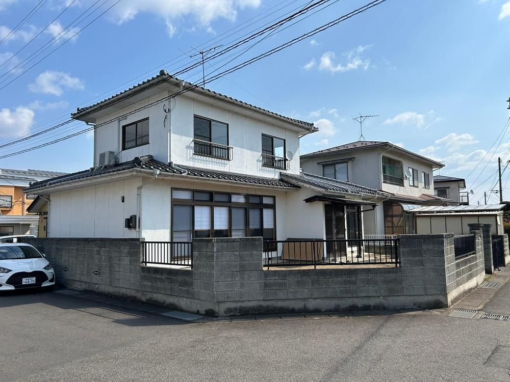 Resale 6DK House in Fukushima City, Fukushima Prefecture - Thumbnail 2