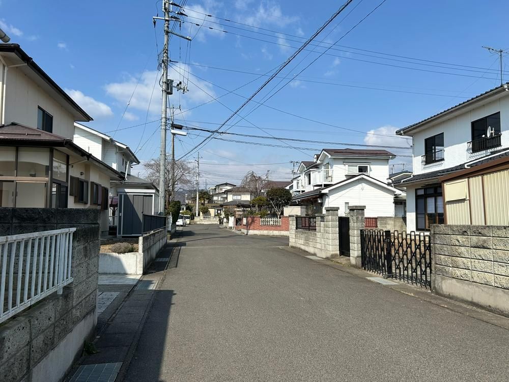 Resale 6DK House in Fukushima City, Fukushima Prefecture - Thumbnail 3